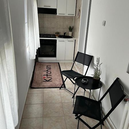 Jasminique Suite Craiova Exterior photo