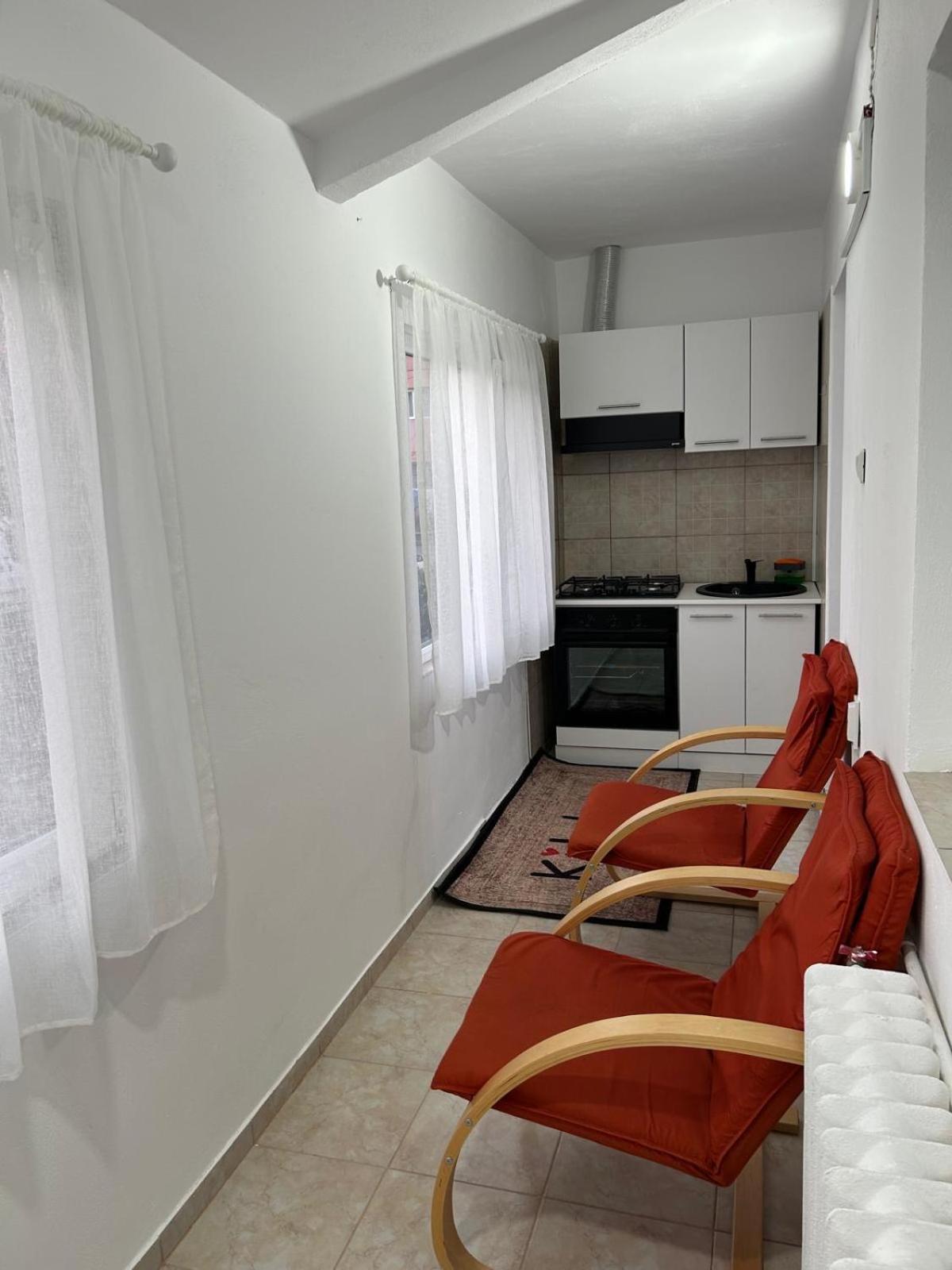 Jasminique Suite Craiova Exterior photo