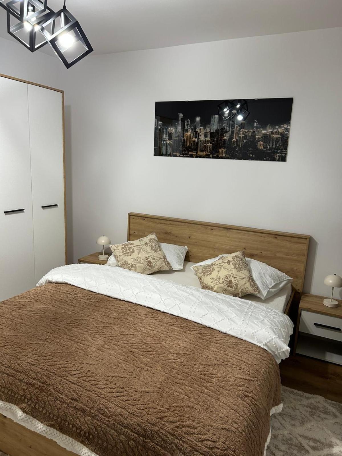 Jasminique Suite Craiova Exterior photo